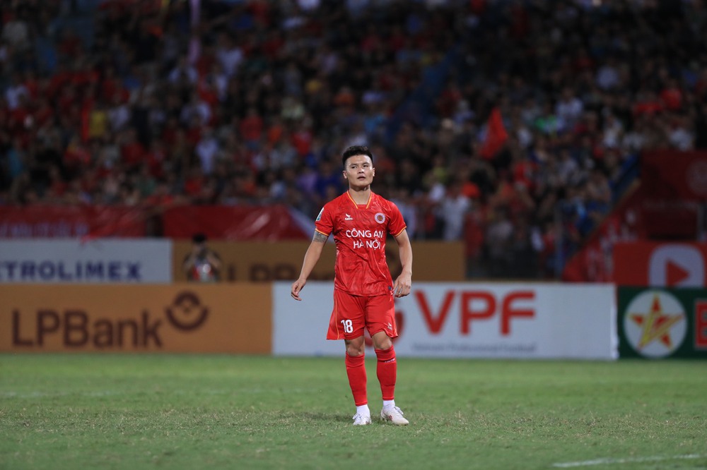 Quang Hải đá hỏng 11m, CLB CAHN bị loại nghiệt ngã sau loạt penalty khó tin của một loạt tuyển thủ