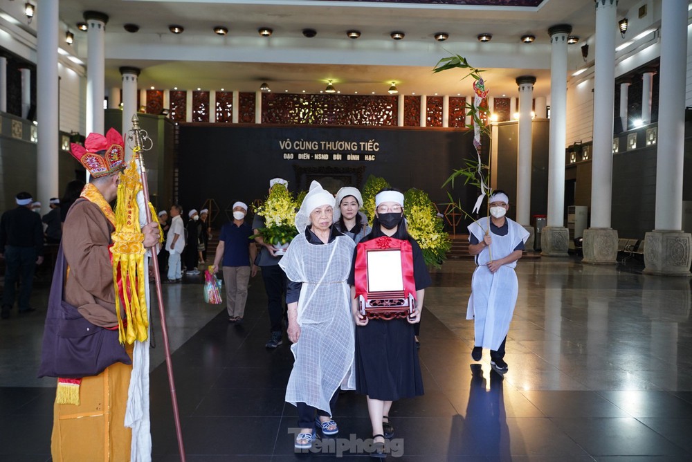 Tiễn đưa đạo diễn, NSND B&ugrave;i Đ&igrave;nh Hạc - Ảnh 9.