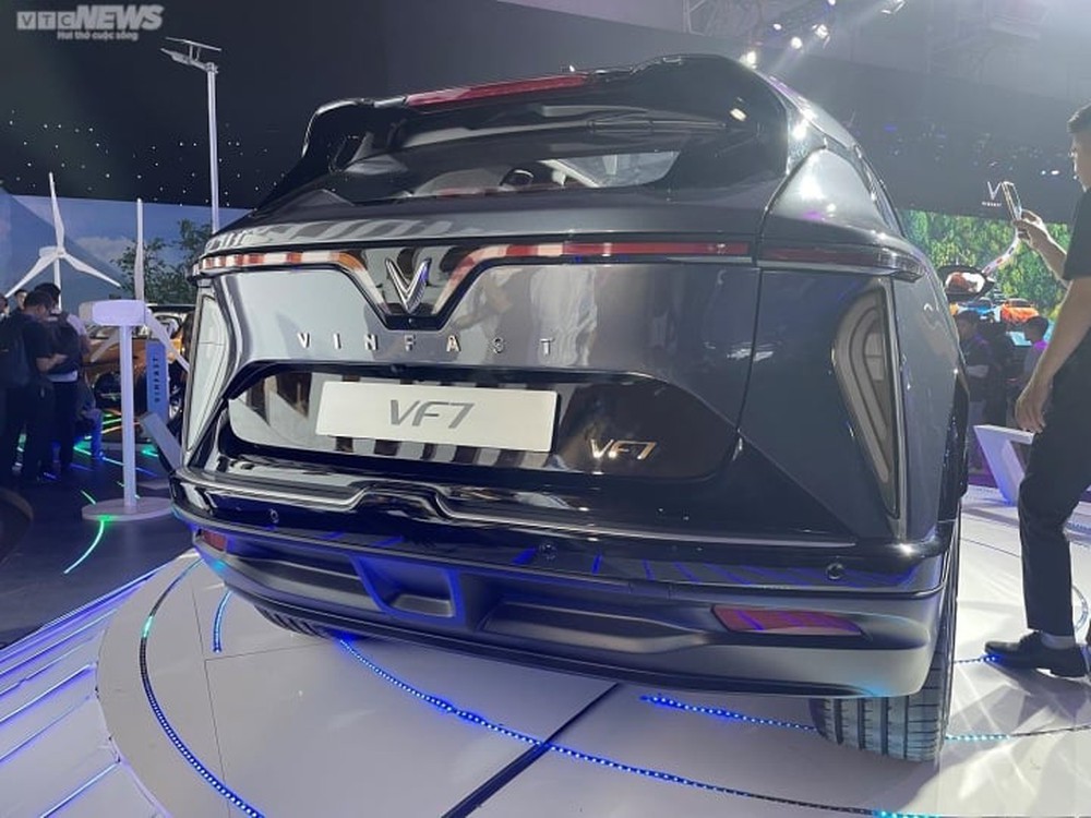 Cận cảnh 3 mẫu ô tô điện VinFast vừa ra mắt - Ảnh 7.