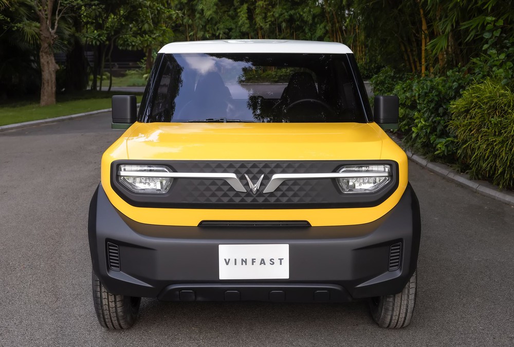 Ngắm VinFast VF3 bằng xương bằng thịt: Kích thước lớn, thiết kế ngầu, chờ giá bán chính thức - Ảnh 4.