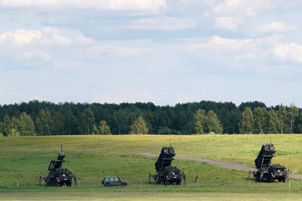 NATO biến Vilnius thành pháo đài trước thềm hội nghị thượng đỉnh - Ảnh 1.
