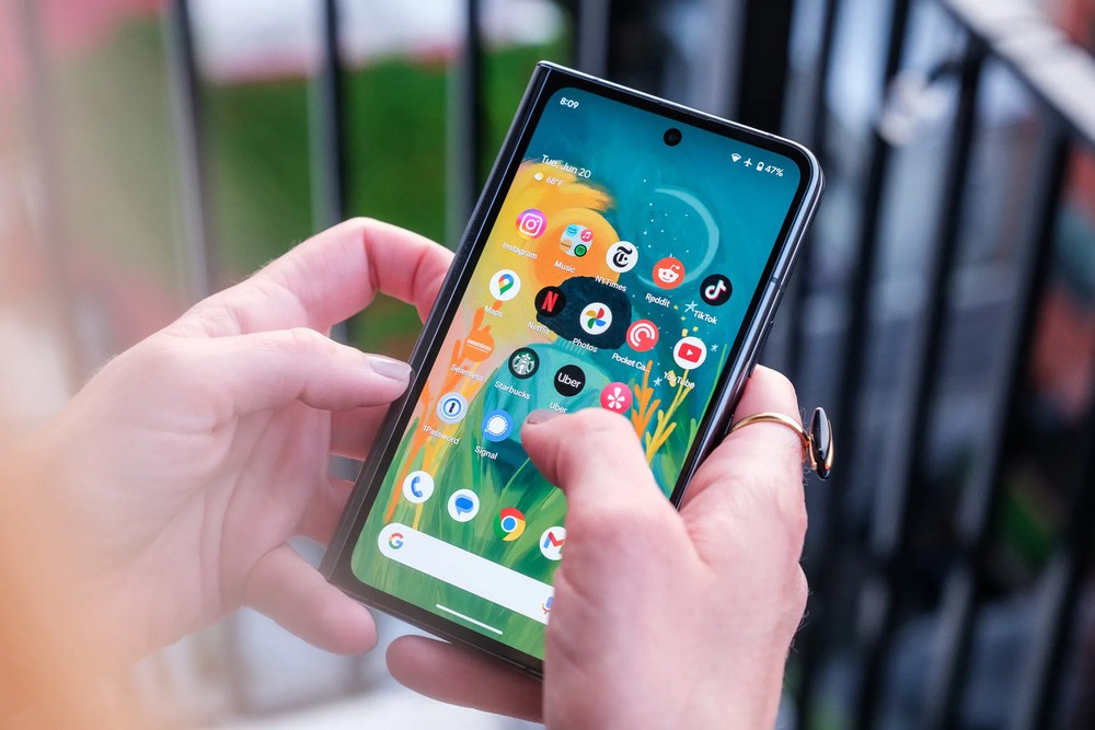 Samsung Galaxy Z Fold 5 so với Google Pixel Fold: Điện thoại giá 1.799 USD nào tốt hơn? - Ảnh 4.