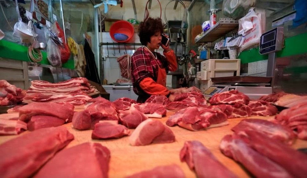 Cứ 2 con lợn trên thế giới thì 1 con vào bụng người Trung Quốc: Bắc Kinh giấu kho dự trữ thịt khổng lồ ở đâu? - Ảnh 1.