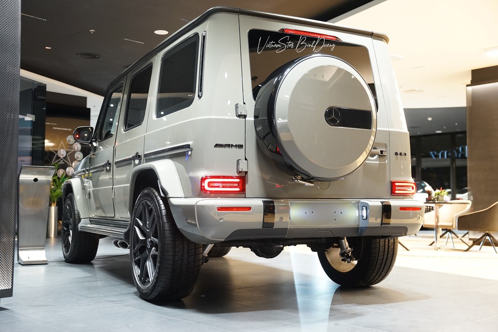 Mercedes-AMG G 63 chính hãng thêm bản đặc biệt tại Việt Nam: Giá 12,545 tỷ đồng, màu sơn men gốm hiếm thấy - Ảnh 6.