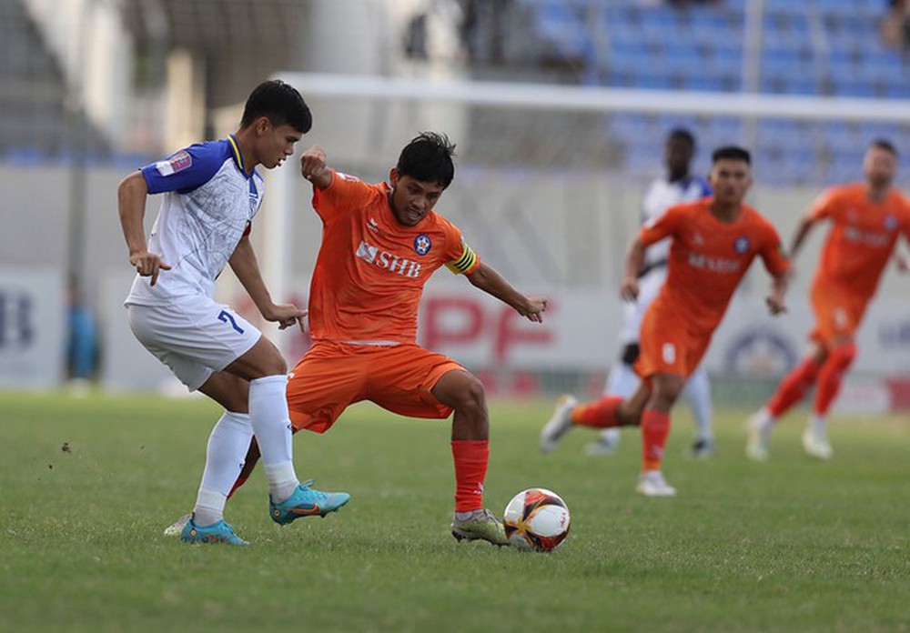 Các tình huống trong cuộc đua trụ hạng ở V-League 2023 chiều tối 11-8 - Ảnh 2.