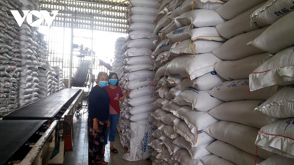 Chớp thời cơ tăng giá, Việt Nam tăng cường xuất khẩu gạo - Ảnh 1.