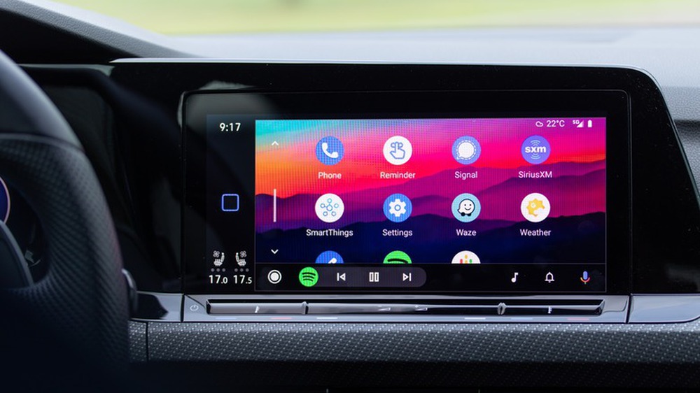 Android Auto trên màn hình ô tô sẽ gọn gàng hơn nhiều với mẹo cài đặt này - Ảnh 1.