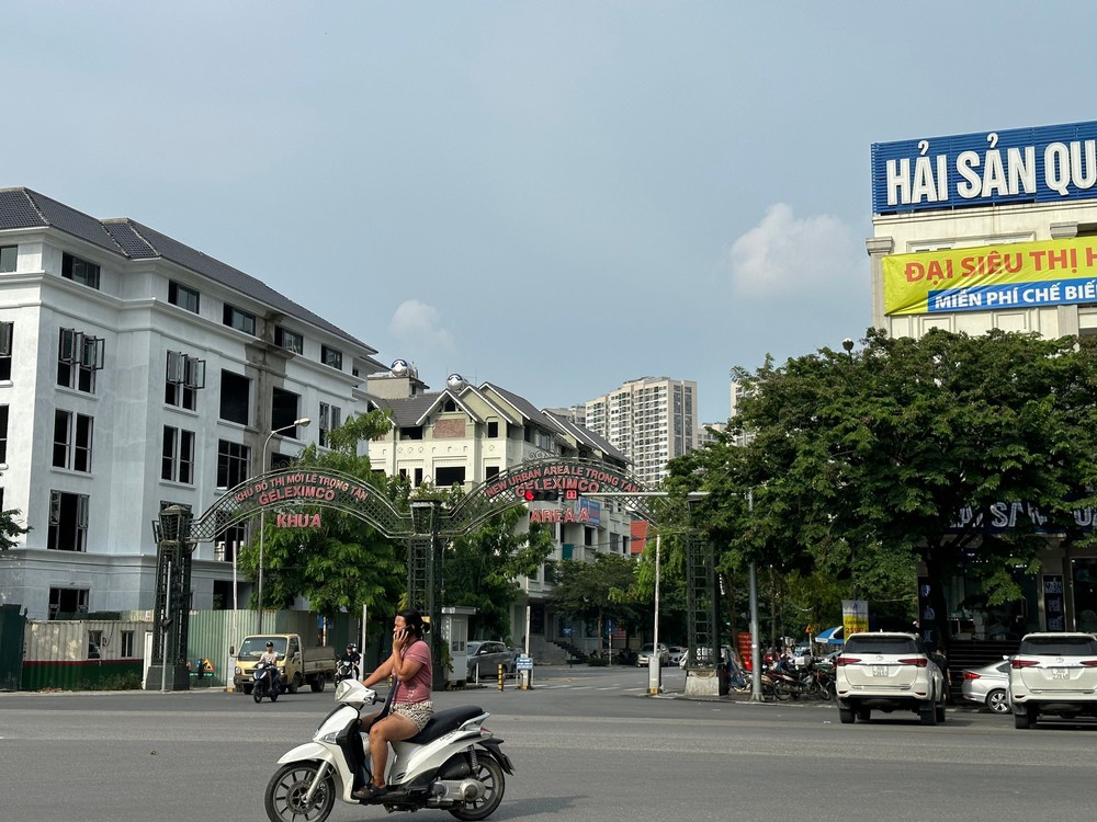 Môi giới “găm” liền kề, biệt thự thời sốt chờ bán chênh, nay bán tháo để trả nợ - Ảnh 2.