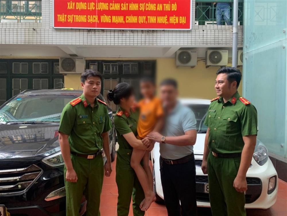 Thiếu tá Công an bị thương trong vụ bắt cóc trẻ em, đòi 15 tỷ tiền chuộc ở Long Biên - Ảnh 3.