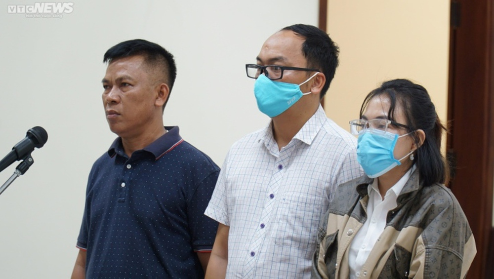Vụ nữ sinh ở Ninh Thuận bị tông tử vong: Cựu thiếu tá không quân tiều tụy khi hầu tòa - Ảnh 1.