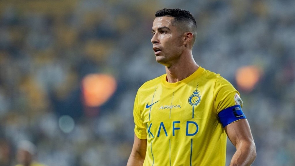 Ronaldo bỏ lỡ cơ hội ngon ăn, Al Nassr thất bại cay đắng trước Al Taawon - Ảnh 3.