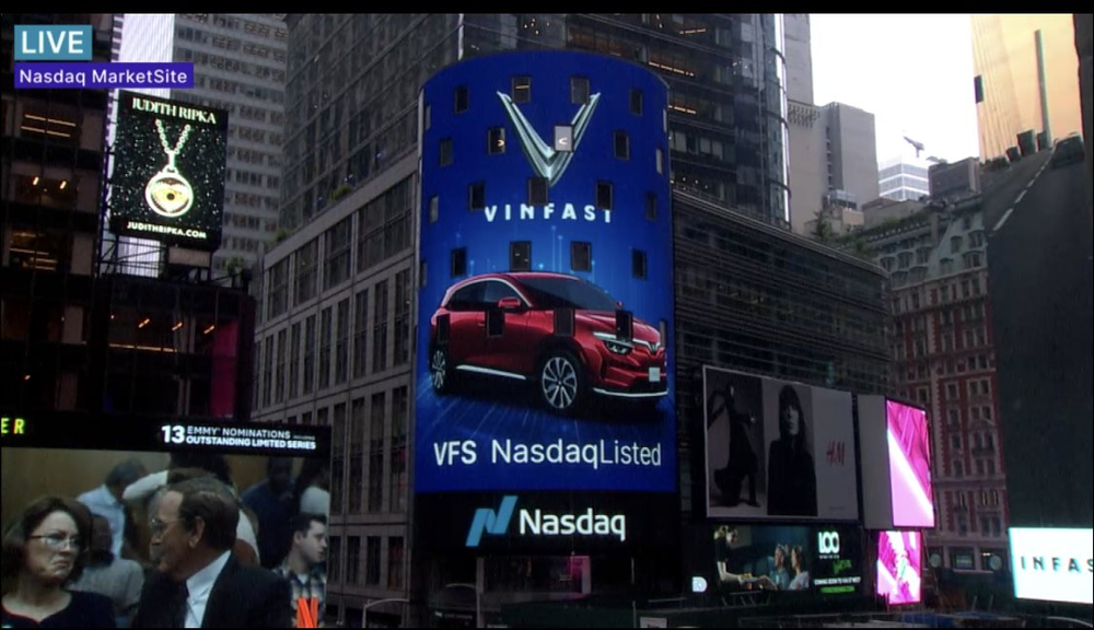 Được chủ tịch Phạm Nhật Vượng tặng quà tương đương 30 cổ phiếu VFS, thành viên Cộng đồng VinFast cần biết ngay những điều này - Ảnh 2.