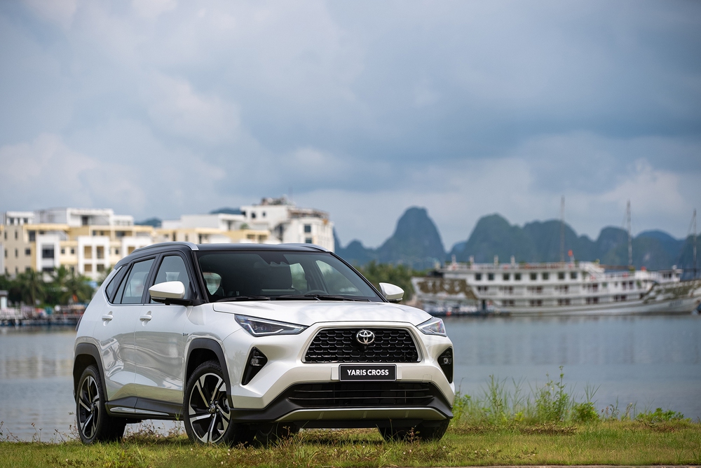 Toyota Yaris Cross chốt ngày ra mắt, tung ảnh không che tại Việt Nam, đe dọa vị thế song mã của Creta và Seltos - Ảnh 6.