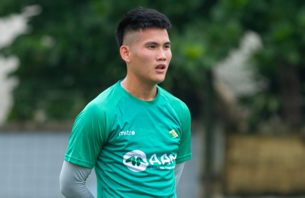 Tuyển thủ U19 Việt Nam bị cấm thi đấu 2 năm do nghi ngờ tiêu cực - Ảnh 1.