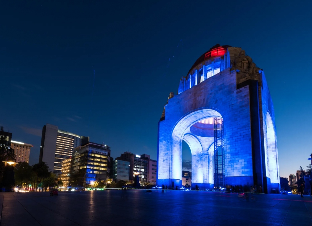 Choáng ngợp trước những công trình kiến trúc kỳ ảo nhất thế giới về đêm - Ảnh 6.