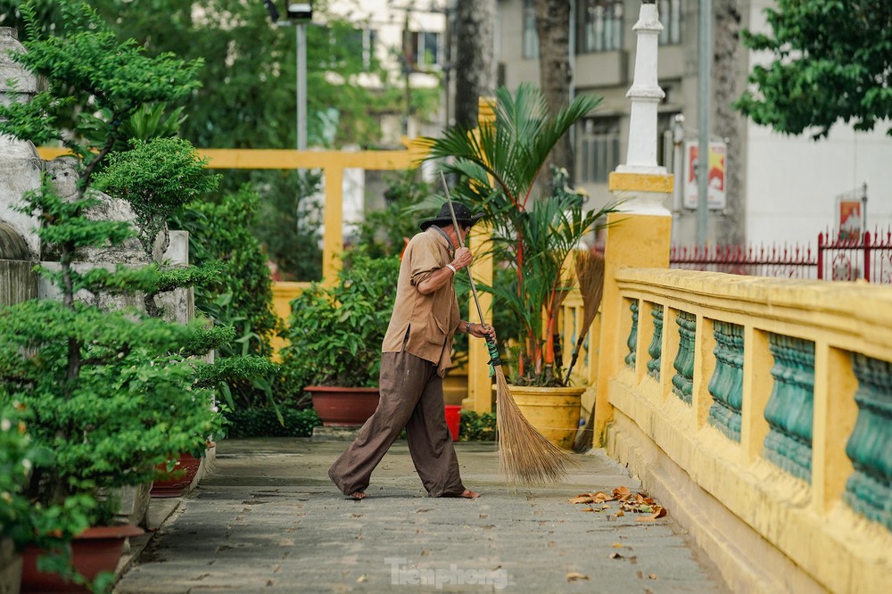 Câu chuyện hai ngôi mộ từng bị vua Minh Mạng san phẳng - Ảnh 17.