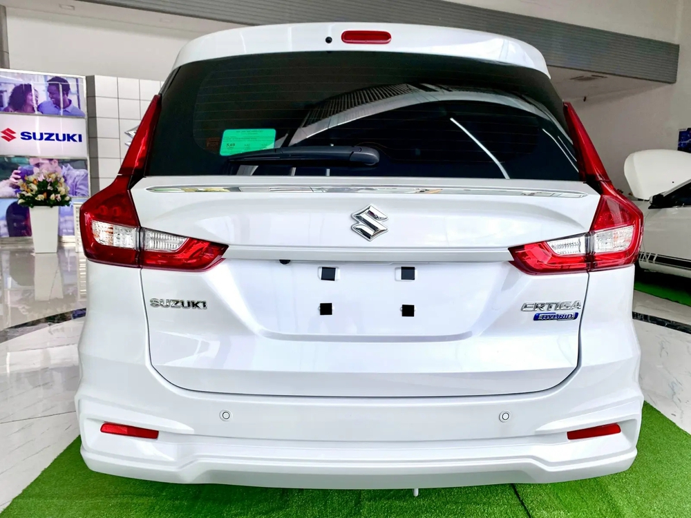 Suzuki Ertiga hybrid giảm giá 100 triệu tại đại lý: Bản đắt nhất chỉ hơn 500 triệu, rẻ hơn cả Xpander số sàn - Ảnh 6.