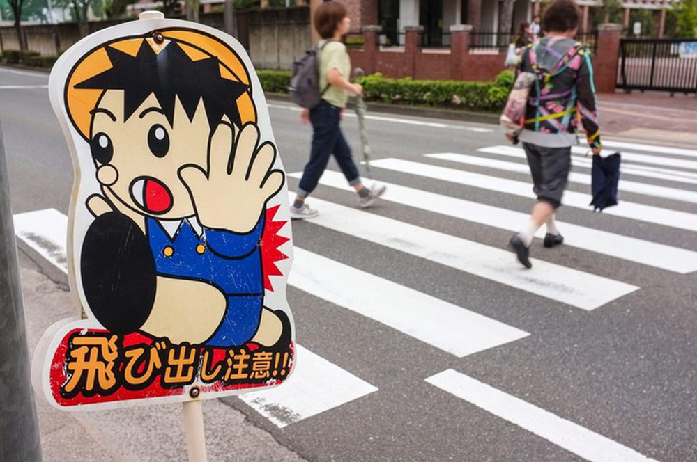 Biểu tượng đáng yêu giúp người Nhật tránh được hàng nghìn vụ tai nạn giao thông mỗi năm - Ảnh 1.