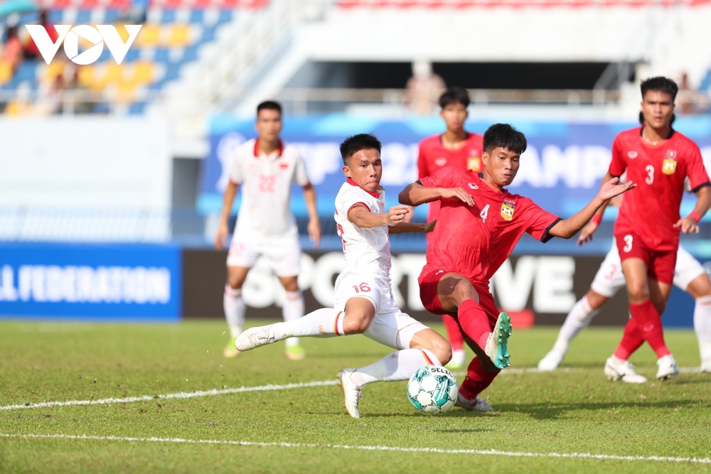 Trực tiếp U23 Việt Nam 1-0 U23 Lào: Võ Hoàng Minh Khoa lập công - Ảnh 1.