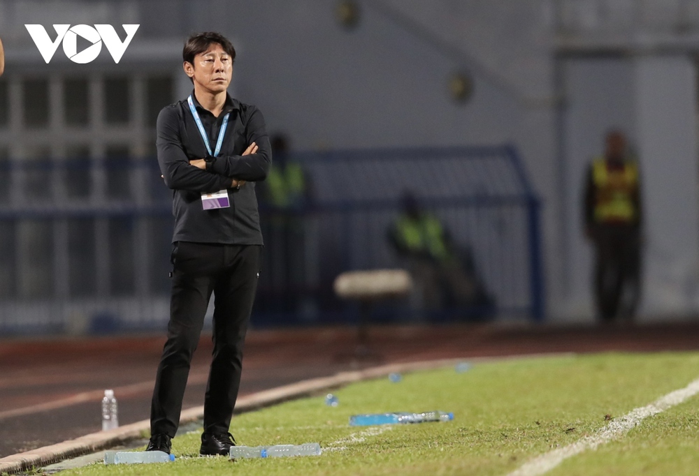 U23 Indonesia gây thất vọng, HLV Shin Tae Yong chỉ trích AFF và trọng tài - Ảnh 1.