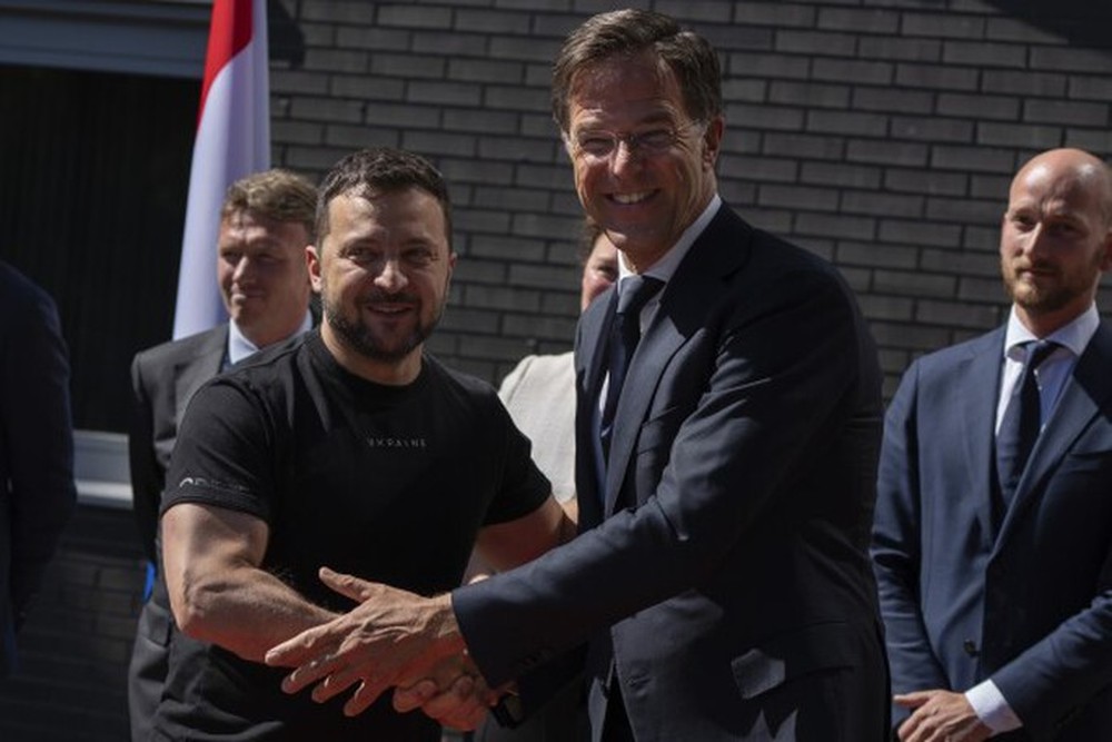 Tổng thống Ukraine ca ngợi thông báo lịch sử của Hà Lan và Đan Mạch - Ảnh 1.