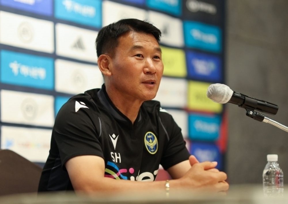 HLV Incheon: CLB Hải Phòng không phải đội bóng dễ chơi - Ảnh 1.
