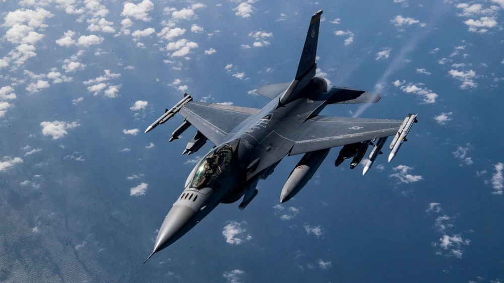 Sau F-16, Ukraine muốn có được tiêm kích nào để duy trì sức chiến đấu trước Nga? - Ảnh 1.