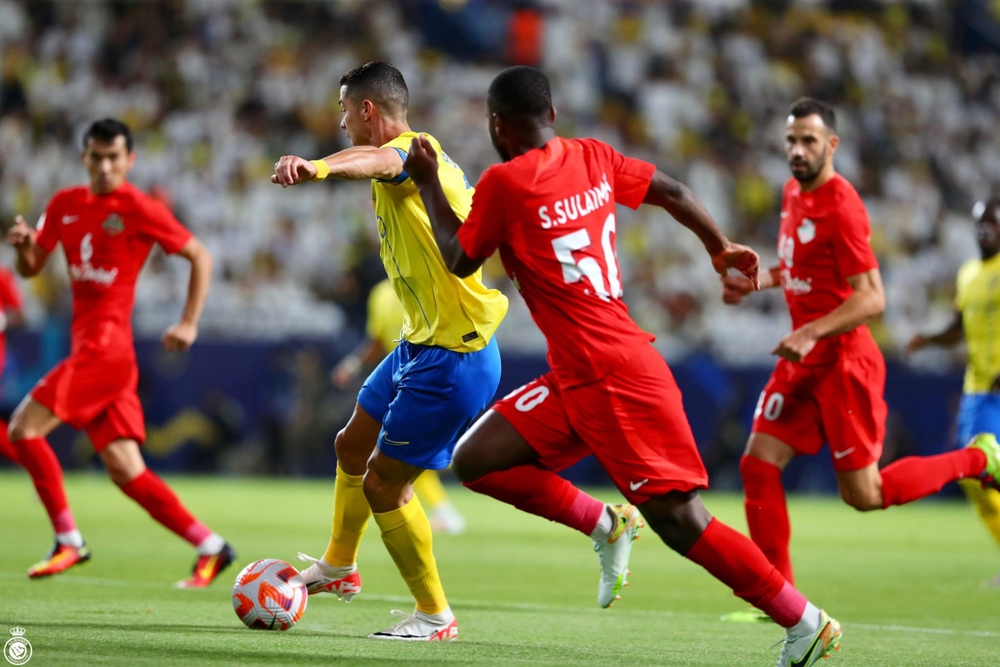 Ronaldo kiến tạo, Al Nassr thắng nghẹt thở trận play-off AFC Champions League - Ảnh 2. Ronaldo kiến tạo, Al Nassr thắng nghẹt thở trận play-off AFC Champions League - Ảnh 2.