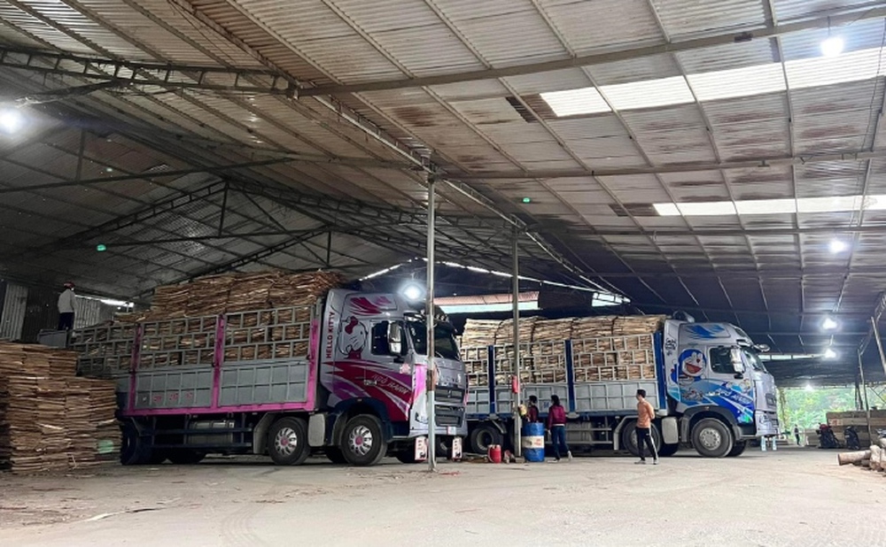 Mỹ nhân Thái Nguyên nặng 36kg lái xe tải nặng 30 tấn, được dân mạng gọi là bóng hồng container - Ảnh 11.