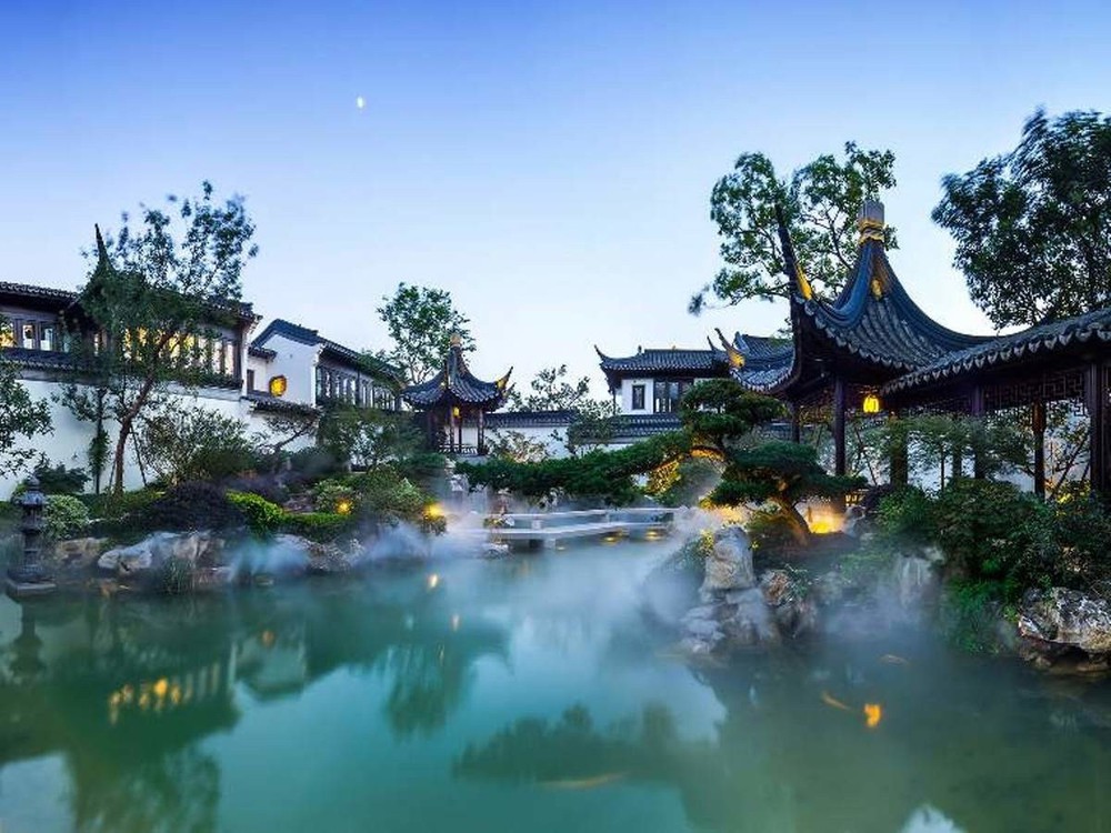 Một căn nhà ‘cũ’ ở Trung Quốc có giá lên tới hơn 3.200 tỷ đồng, diện tích khủng 6,7 triệu m2, nắm giữ 1 thứ khiến cả giới siêu giàu trong và ngoài nước đặc biệt thích thú - Ảnh 3.