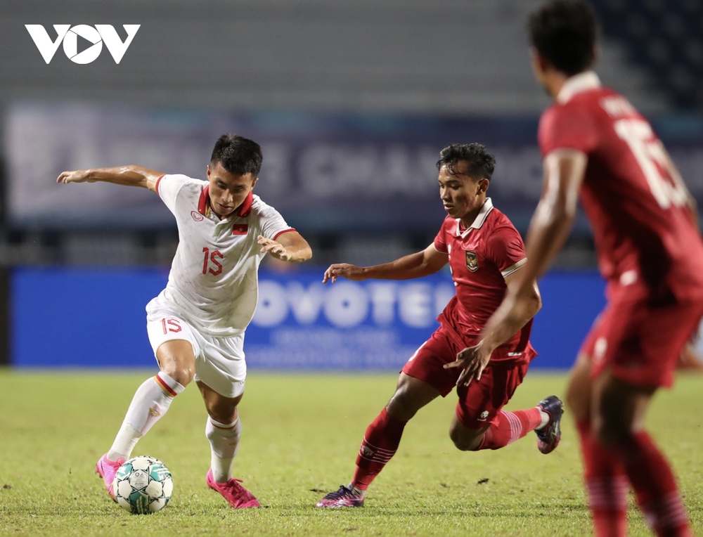 TRỰC TIẾP U23 Việt Nam 0-0 U23 Indonesia: Hiệp 2 bắt đầu - Ảnh 1.