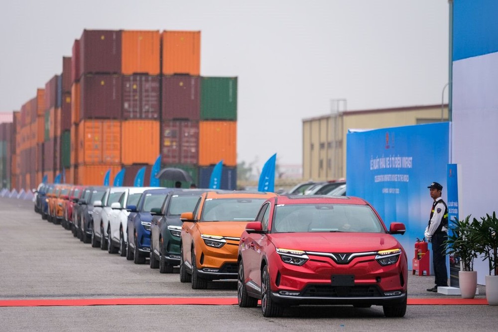 Bloomberg: Các nhà đầu tư đặt cược chống lại cổ phiếu VinFast đã lỗ 1 triệu USD - Ảnh 1. Bloomberg: Các nhà đầu tư đặt cược chống lại cổ phiếu VinFast đã lỗ 1 triệu USD - Ảnh 1.