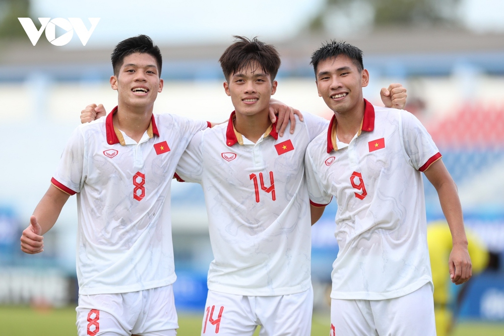 TRỰC TIẾP U23 Việt Nam - U23 Indonesia: Xuân Tiến, Quốc Việt đá chính - Ảnh 1.