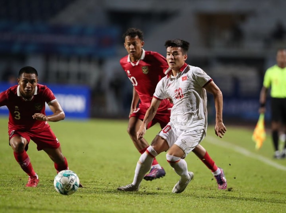 Cổ động viên Indonesia: U23 Việt Nam xứng đáng vô địch - Ảnh 1.