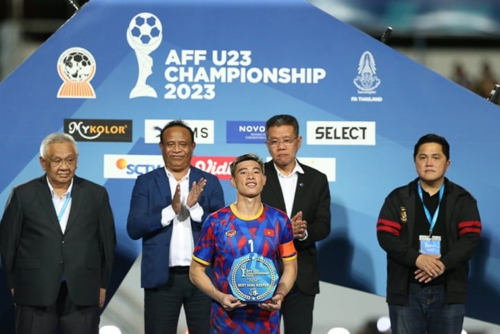 Hai cầu thủ U23 Việt Nam giành giải thưởng cá nhân tại U23 Đông Nam Á - Ảnh 1.