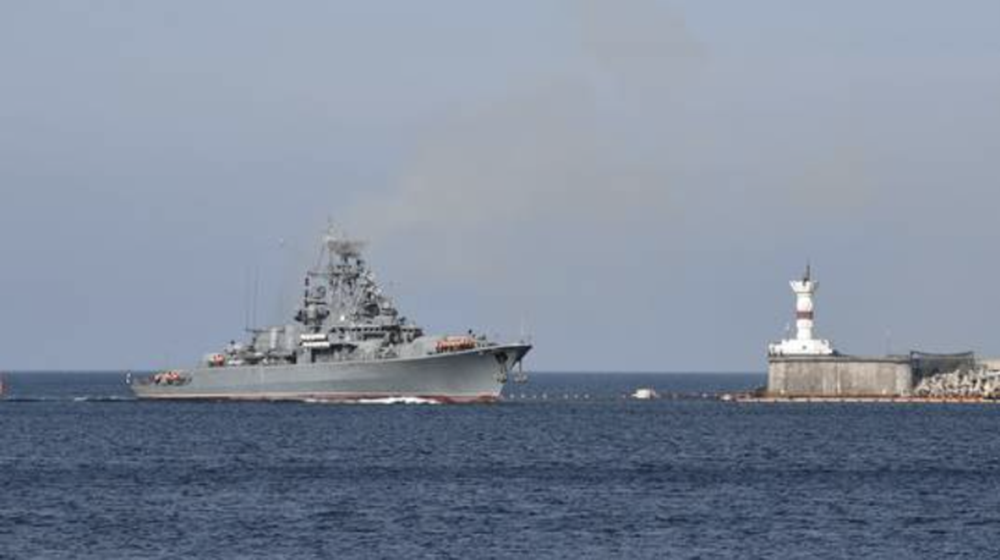 Moskva đánh chìm thiết bị bay không người lái tấn công tàu hải quân Nga - Ảnh 1.