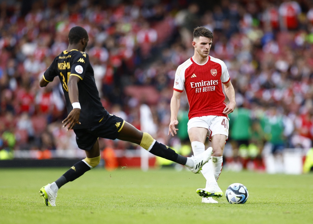 Thắng Monaco sau loạt sút luân lưu, Arsenal vô địch Emirates Cup - Ảnh 2.
