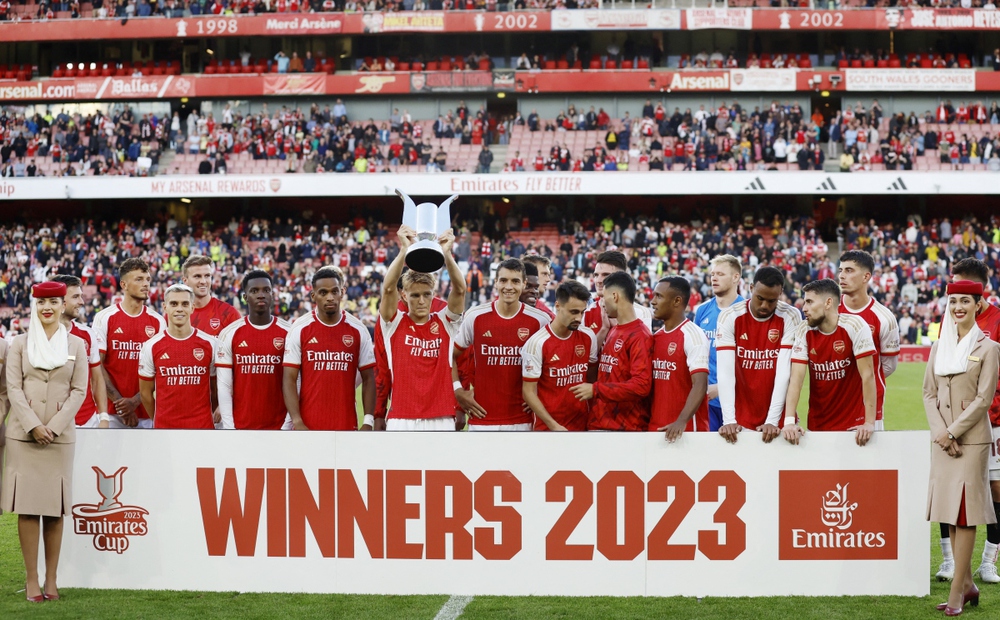 Thắng Monaco sau loạt sút luân lưu, Arsenal vô địch Emirates Cup - Ảnh 1.