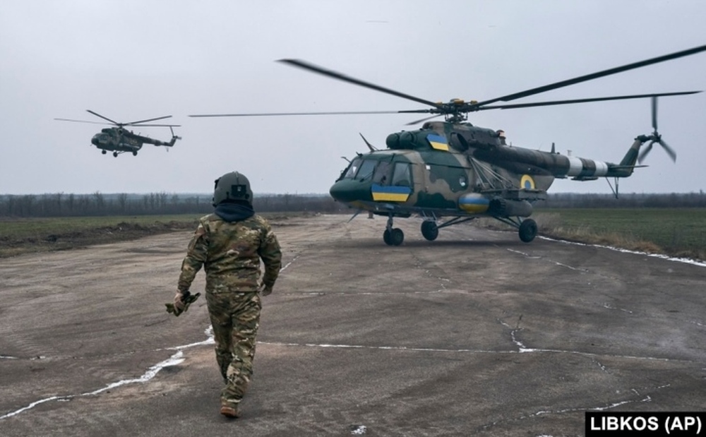 Mi-24 Ukraine thêm uy lực khi trang bị ống phóng rocket của Mỹ - Ảnh 3.