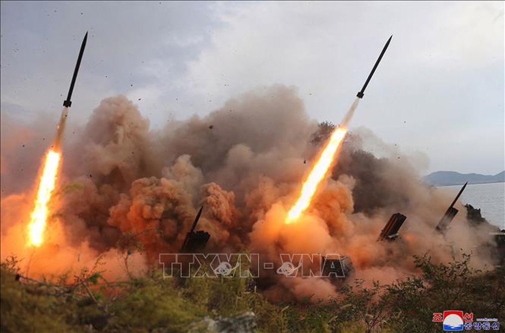 Triều Tiên diễn tập tấn công hạt nhân chiến thuật - Ảnh 1.