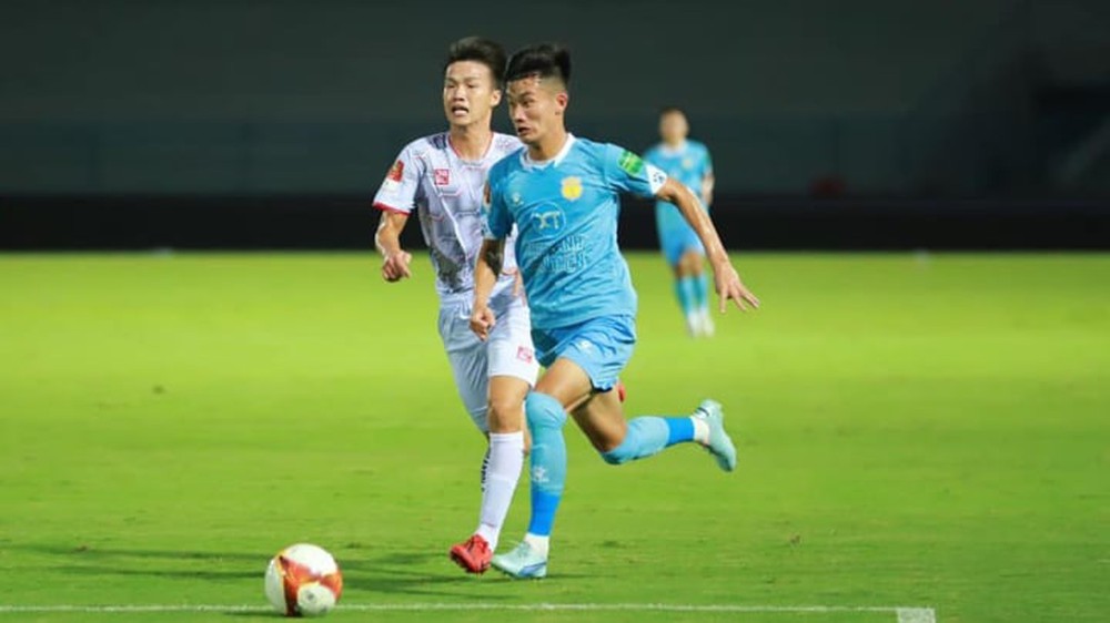 Cầu thủ lọt top 3 sao trẻ hay nhất V-League 2023 chia tay U23 Việt Nam - Ảnh 1.