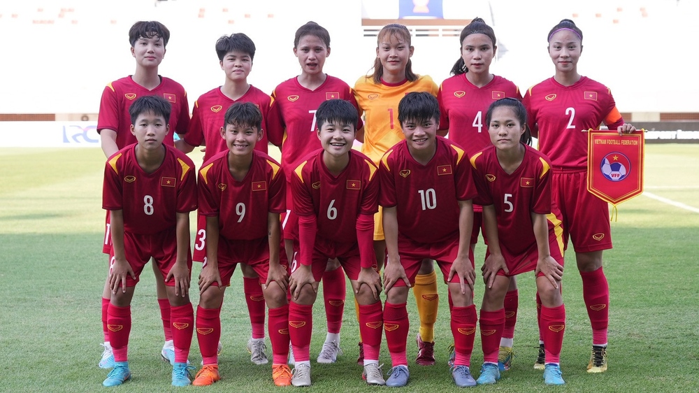 Tuyển nữ Việt Nam rời World Cup: Cảm hứng vô bờ từ dấu chân Thanh Nhã, Huỳnh Như - Ảnh 1.