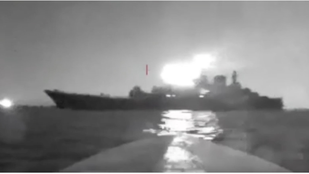 Tấn công tàu chở dầu Nga: Ukraine đang đưa tiền tuyến ra Biển Đen? - Ảnh 1.