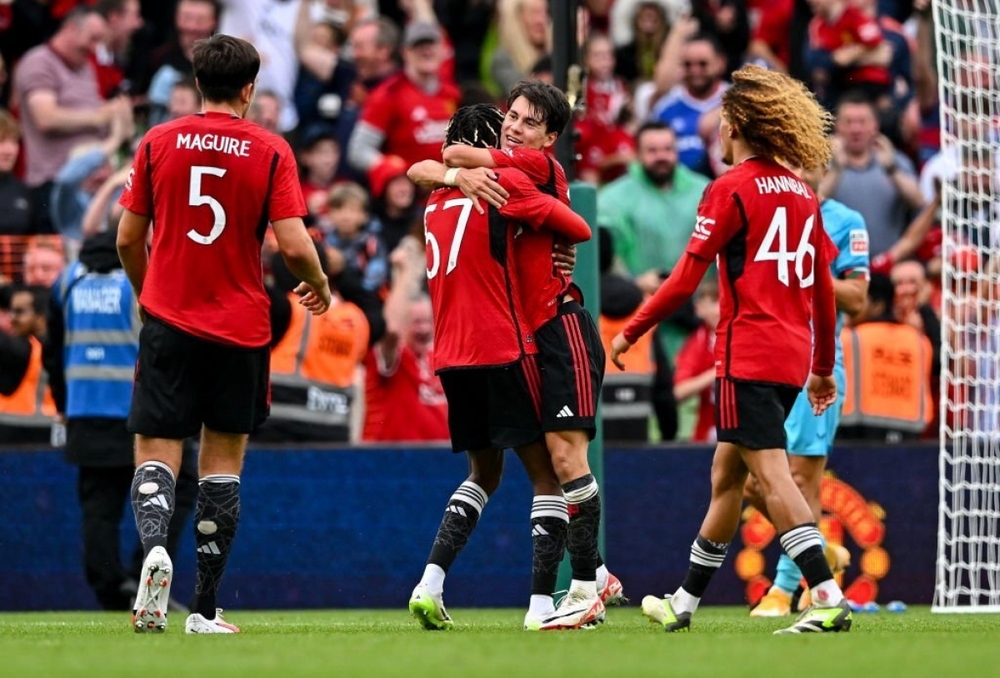 Harry Maguire lập công chuộc tội, MU thoát thua Athletic Bilbao - Ảnh 4.