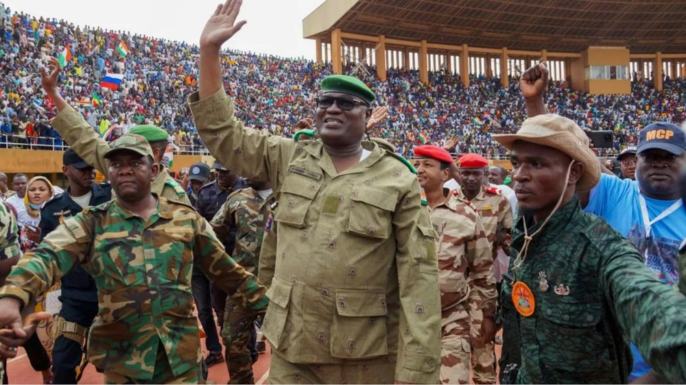 Chính quyền quân sự mới Niger sẵn sàng phản ứng nếu bị can thiệp quân sự - Ảnh 1.