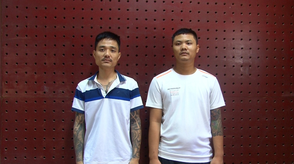 Tổ chức “bốc bát họ” qua mạng xã hội, hai đối tượng bị bắt giữ