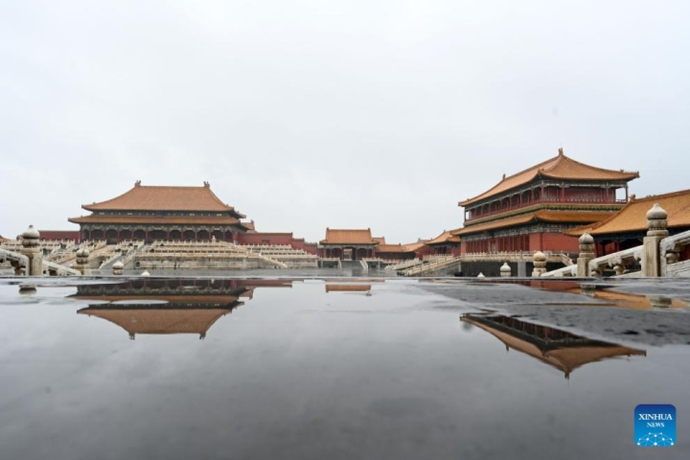 Tử Cấm Thành miễn nhiễm với lũ lụt lịch sử tại Trung Quốc - Ảnh 4.