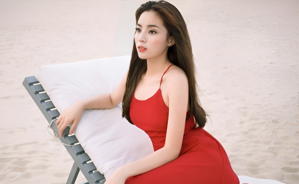 Những Hoa hậu của Việt Nam từng bị đề nghị tước vương miện giờ ra sao? - Ảnh 4.