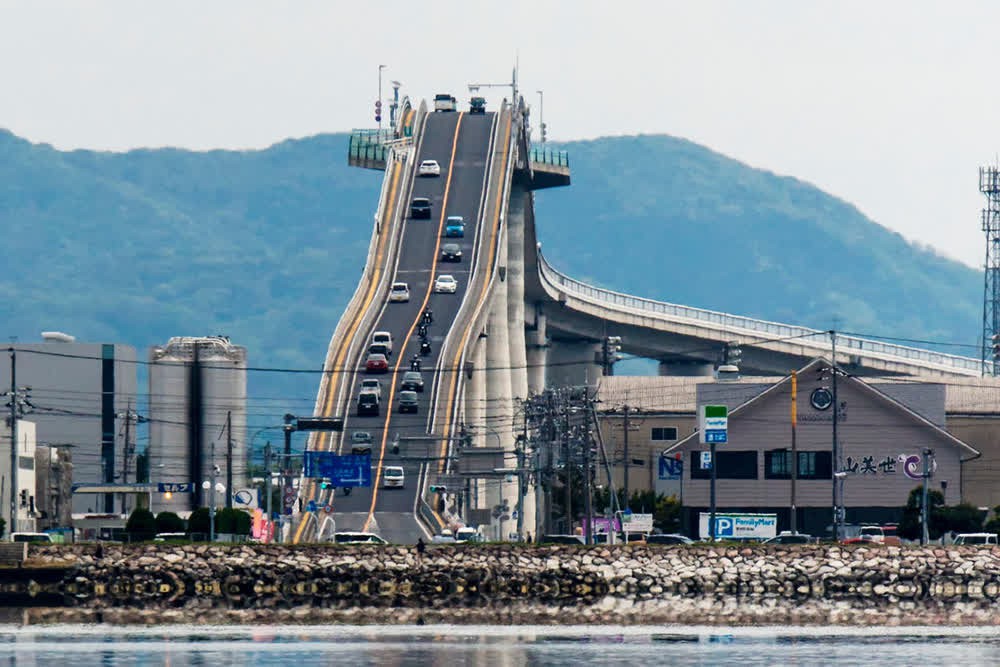 Cầu Vàng ở Đà Nẵng lọt top 14 cây cầu ngoạn mục nhất thế giới của Independent: Tuyệt tác giữa mây trời! - Ảnh 12.
