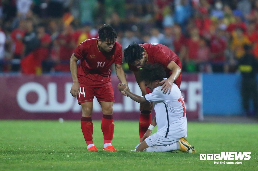 Quân dự bị giúp U23 Việt Nam thắng trận, U23 Yemen khóc ngay trên sân - Ảnh 3.
